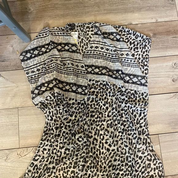 NWT Swimsuit Cover Up Leopard Aztec Print - Picture 2 of 3